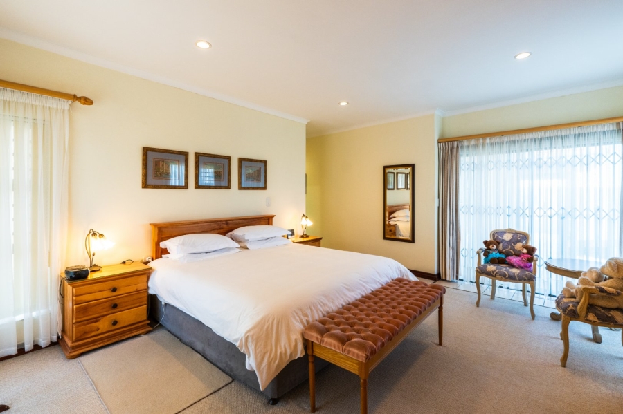 4 Bedroom Property for Sale in Stilbaai Wes Western Cape